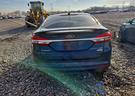 2017 Ford Fusion Se z USA, uszkodzony, nr VIN 3FA6P0HD4HR334031